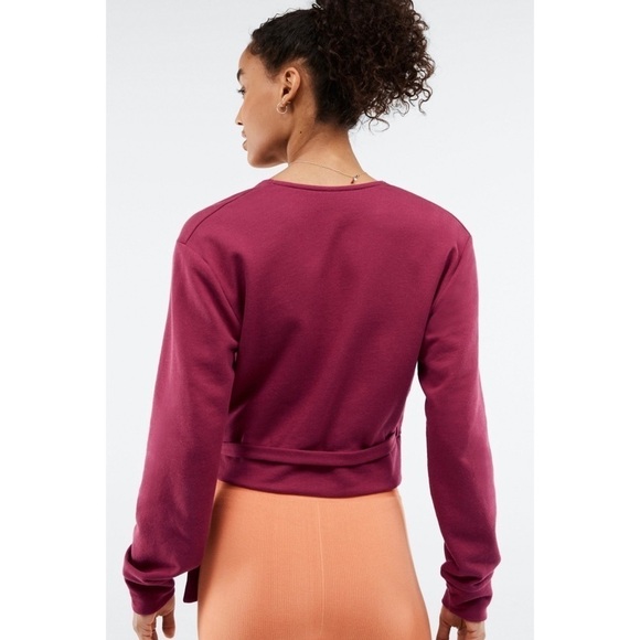 NWT Fabletics Mandy Side-Tie Top - Picture 2 of 9